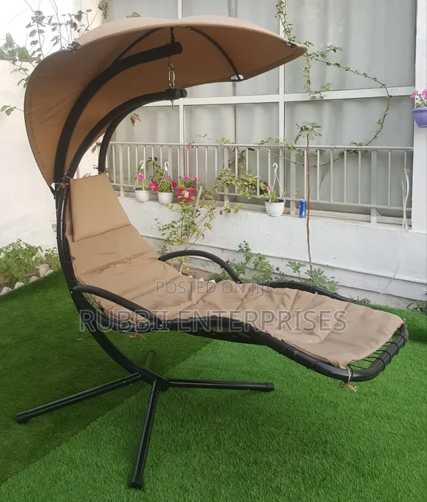 Garden Metal Swing Chair / Hanging Chaise Lounger - 1