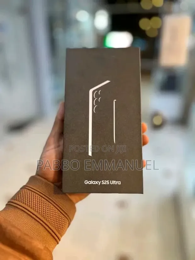 New Samsung Galaxy S25 Ultra 1TB Black - 1
