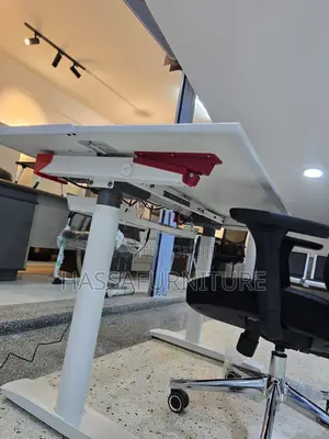 Adjustable Electric Office Table - Brand New