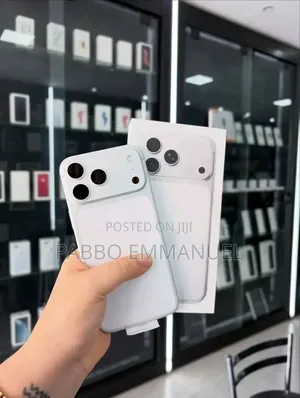 New Apple iPhone 17 Pro Max 256GB Silver