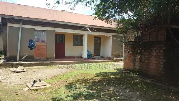 5 Bedroom House with Additional Units in Nakawa - 1