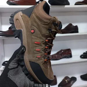 SR Max Sky View Jungle Boots - Unisex, Brown