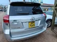 Toyota Vanguard 2011 Silver - 1