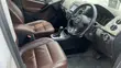 Volkswagen Tiguan 2012 White - 2