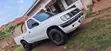 Nissan Pick-Up 2001 White - 2