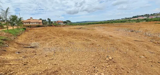 Plots for Sale - Kawuku, Entebbe Road - 1