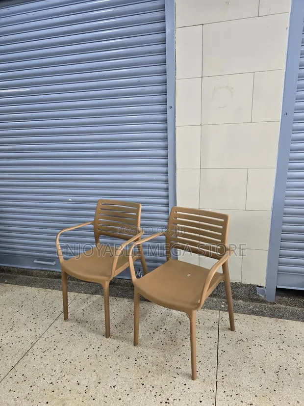 Brand New Heavy-Duty Stackable Plastic Chairs with Armrests - 1