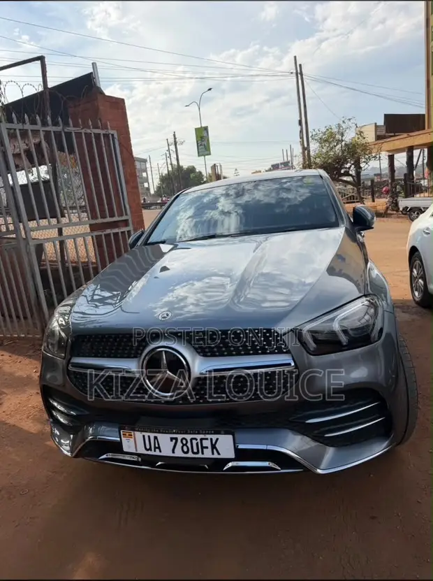 Mercedes-Benz GLE-Class 2022 Gray - 1