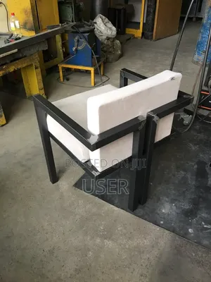 Modern Johnson Sofa Set
