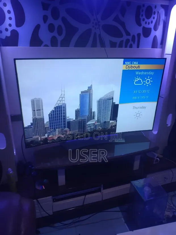 LG 55-inch Curved OLED Smart TV - 1