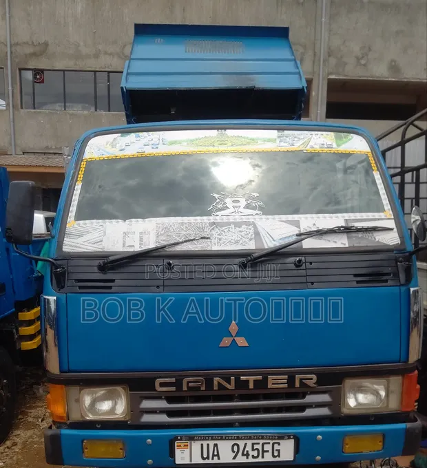 Mitsubishi Canter Tipper Truck - 1