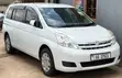 Toyota ISIS 1.8 G 2WD 2012 White - 3