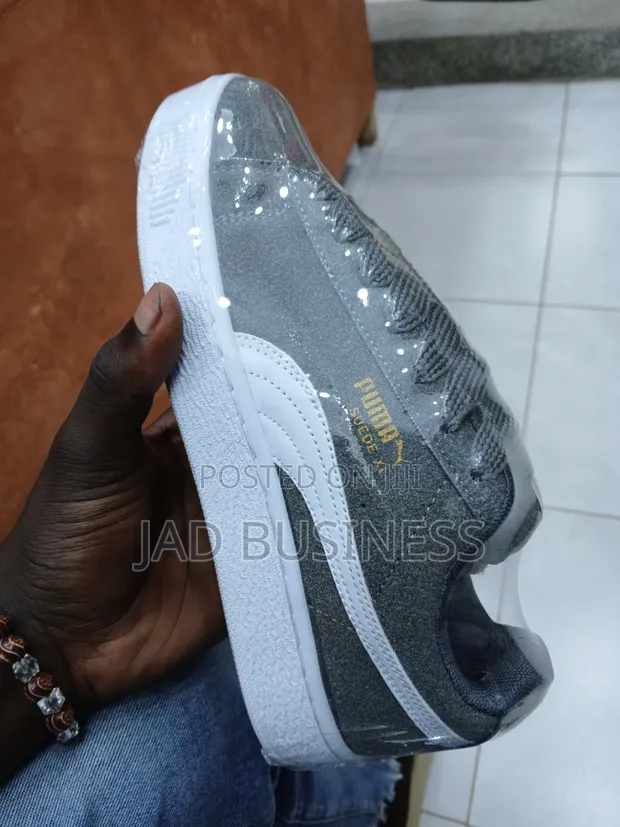 Veloura Fashion House Shoes - 1