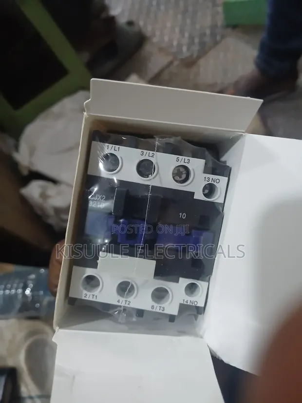 CJX2-3210 50A Contactor - 1