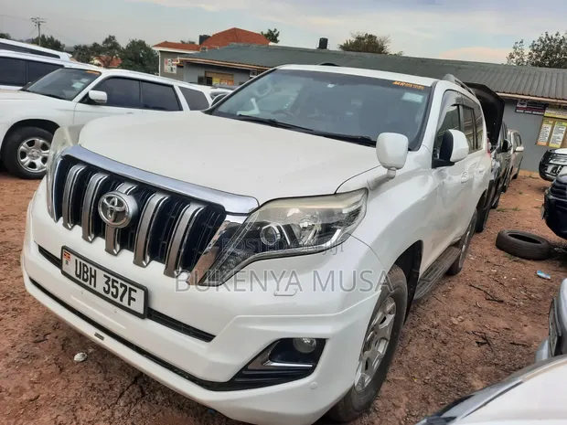 Toyota Land Cruiser Prado 2015 White - 1