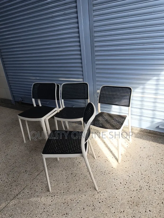 Quality Online Rated Plastic Dining Chairs (Brand New) - 1