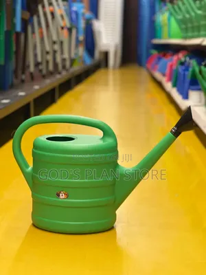 10L Large Capacity Plastic Watering Can