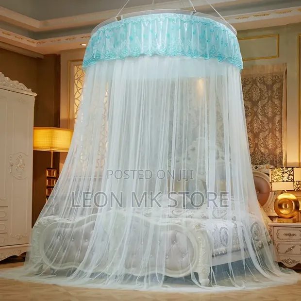 Elegant Round Hanging Mosquito Nets - 1