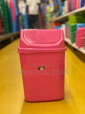 Mukwano 10 Litre Swing Top Plastic Dust Bin