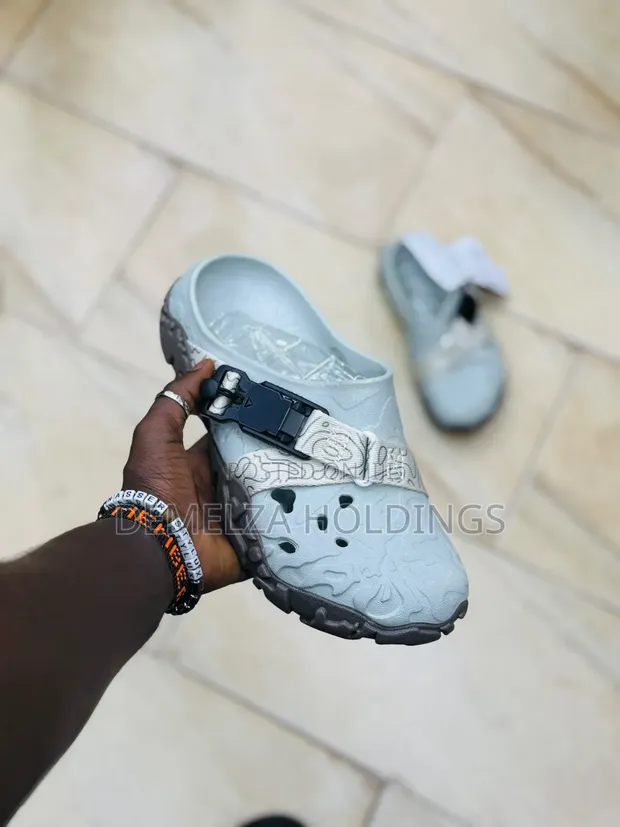 Original Unisex Crocs - 1