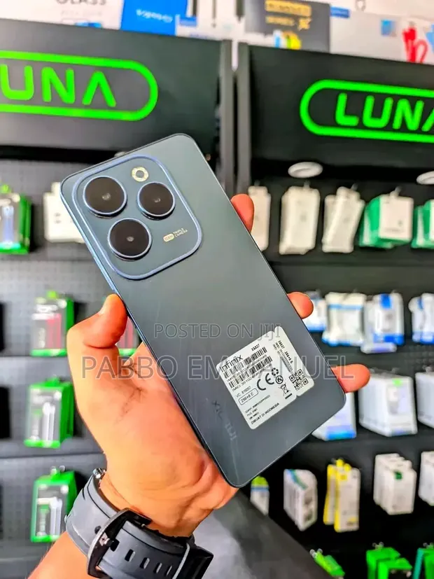 New Infinix Hot 40 Pro 256GB Black - 1