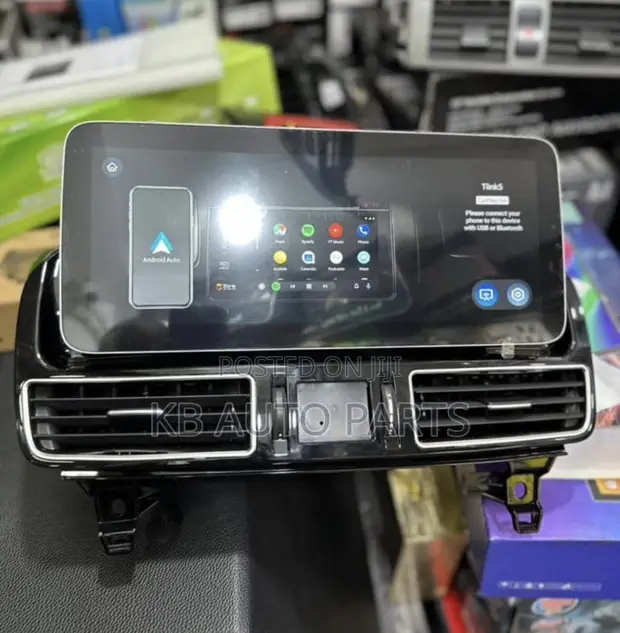 Mercedes-Benz ML W166 Android Radio - 1