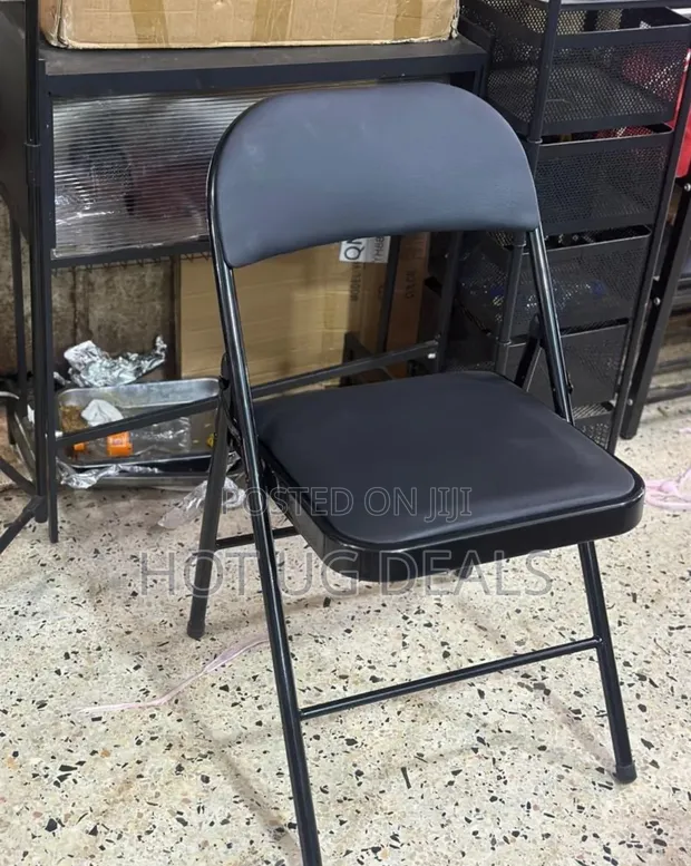 Heavy Duty Black Padded Folding Chair - 1