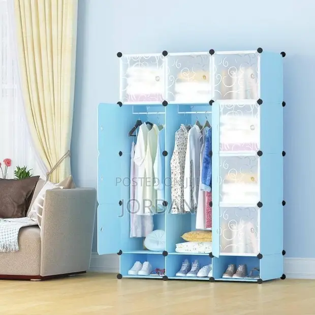 3-Column Plastic Wardrobe - 1