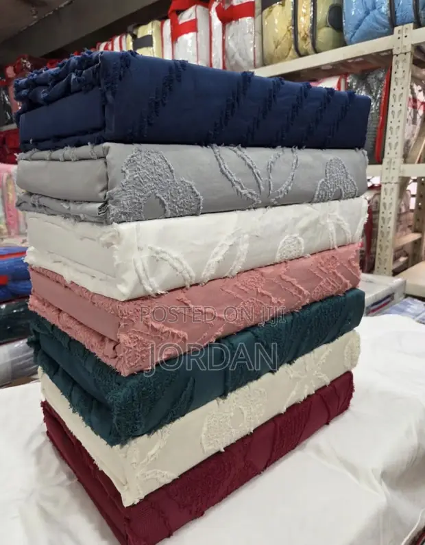 Tufted Duvet Cover Set - 1