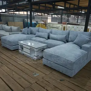 Classy 6-Seater U-Shaped Sofa