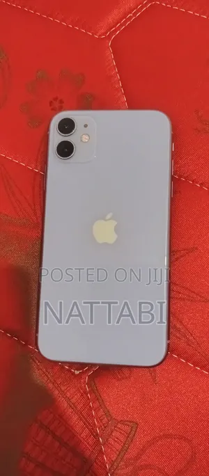 Apple iPhone 11 64GB Purple