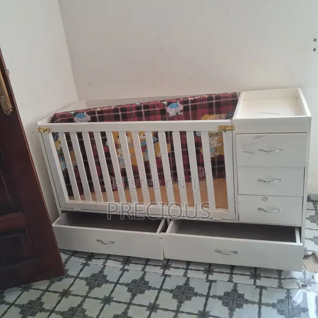 Baby Crib with Mattress - 1