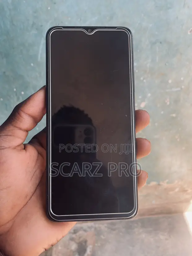 Itel A70 128GB Black - 1