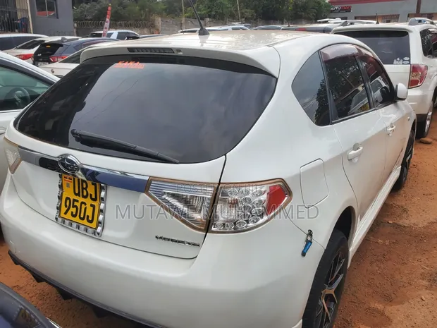 Subaru Impreza 2008 White - 1
