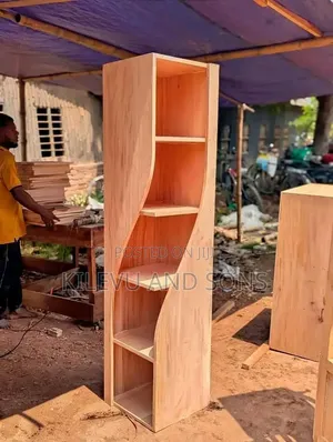Simple Modern Bookshelves