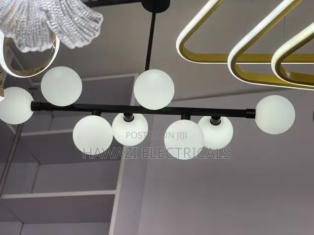 Designed Glass Ball Chandelier (8 Bulbs) - 1
