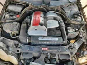Mercedes-Benz C200 M271 Supercharged Engine