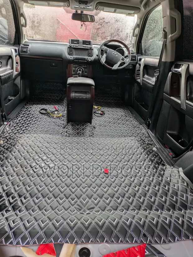 Subaru Impreza Car Floor Carpets (Refurbished) - 1