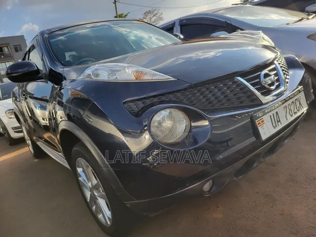 Nissan Juke S 4dr Hatchback 2014 Black - 1