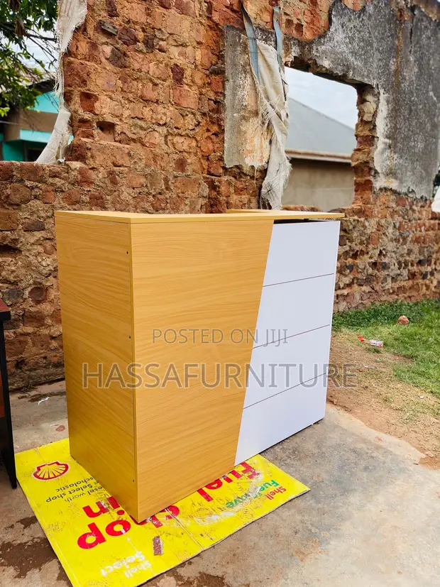 Brand New Reception Desk for Simple Office - 1