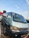 Toyota HiAce 2005 Diesel - 4