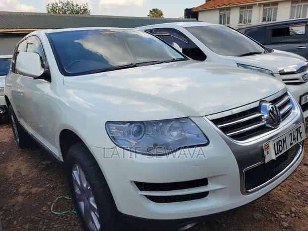 Volkswagen Touareg 3.0 V6 TDi Tiptronic 2009 White - 1