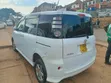 Toyota Sienta 2010 White - 3