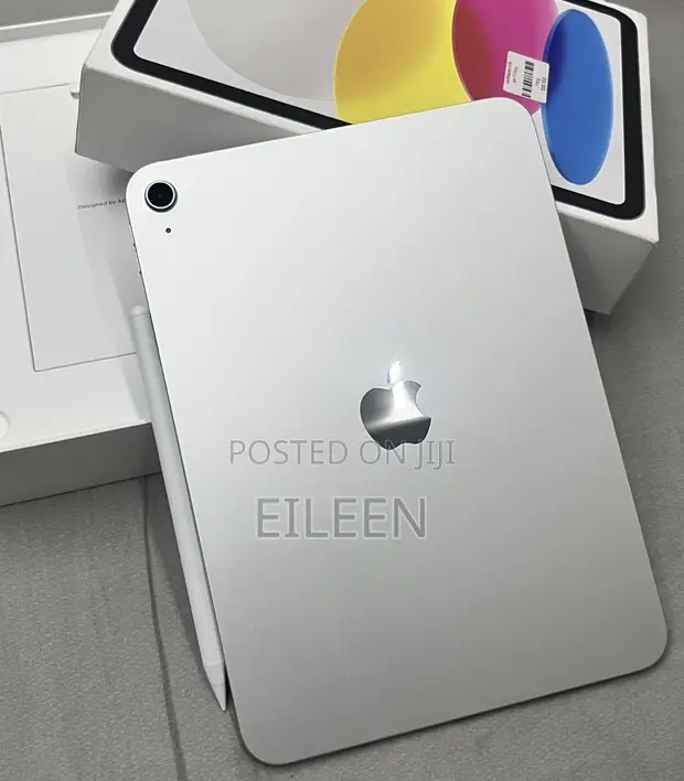 Apple iPad Air 128GB Silver (Used) - 1
