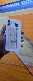 Apple iPhone 11 64GB White - 1
