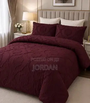 Home Interiors Woolen Bedcovers Set