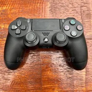 Genuine PS4 Controller (Used)