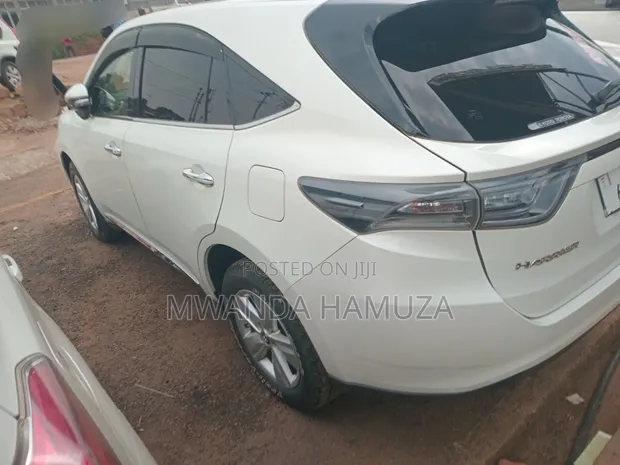 Toyota Harrier 2016 White - 1