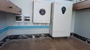 25kWh Battery 48V & 12kVA Hybrid Inverter 48V