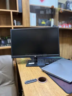 HP 19-Inch Full HD LED Monitor (Refurbished)